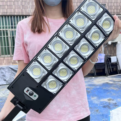 Lámpara Solar Ultra-Potente 7700LM – Seguridad Total para Tu Hogar - Envío Gratis